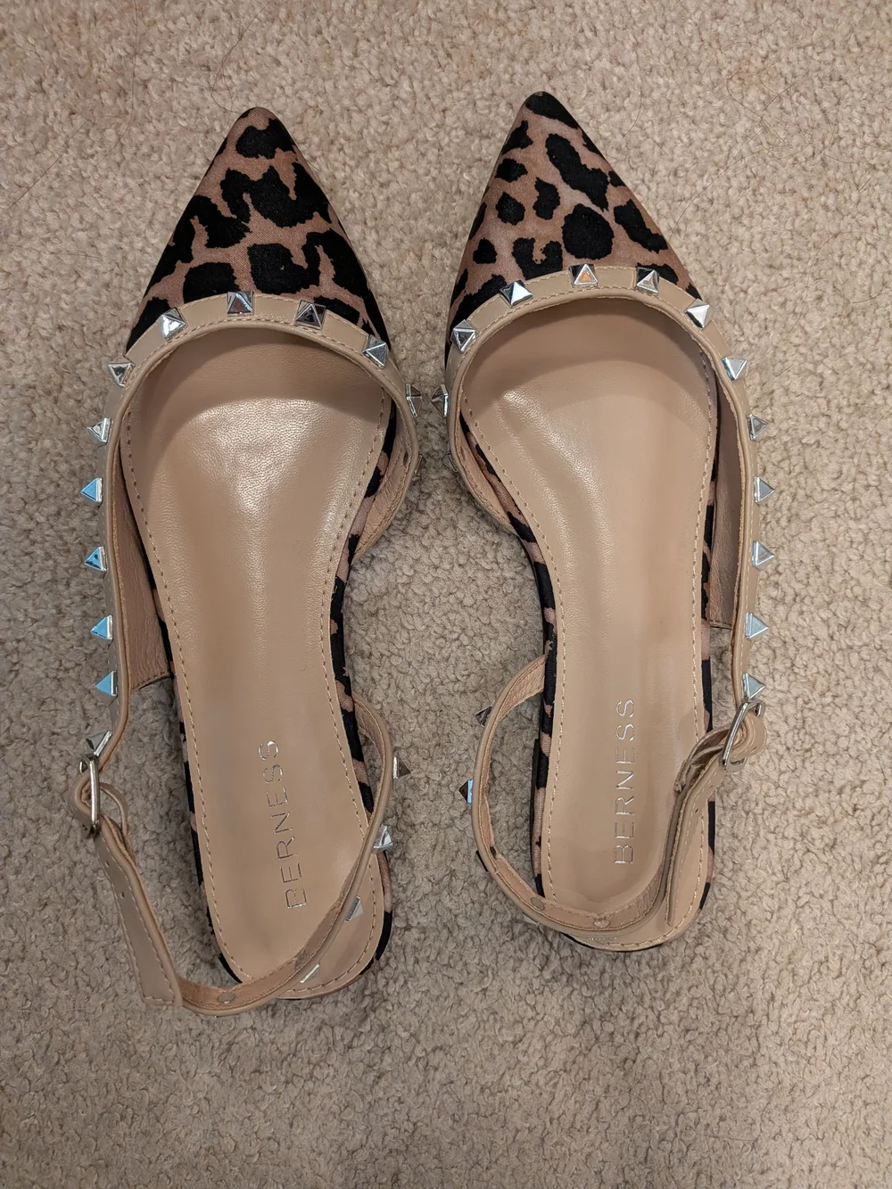 Leopard Studded Pointed Slingback Flats - Beige/Black
